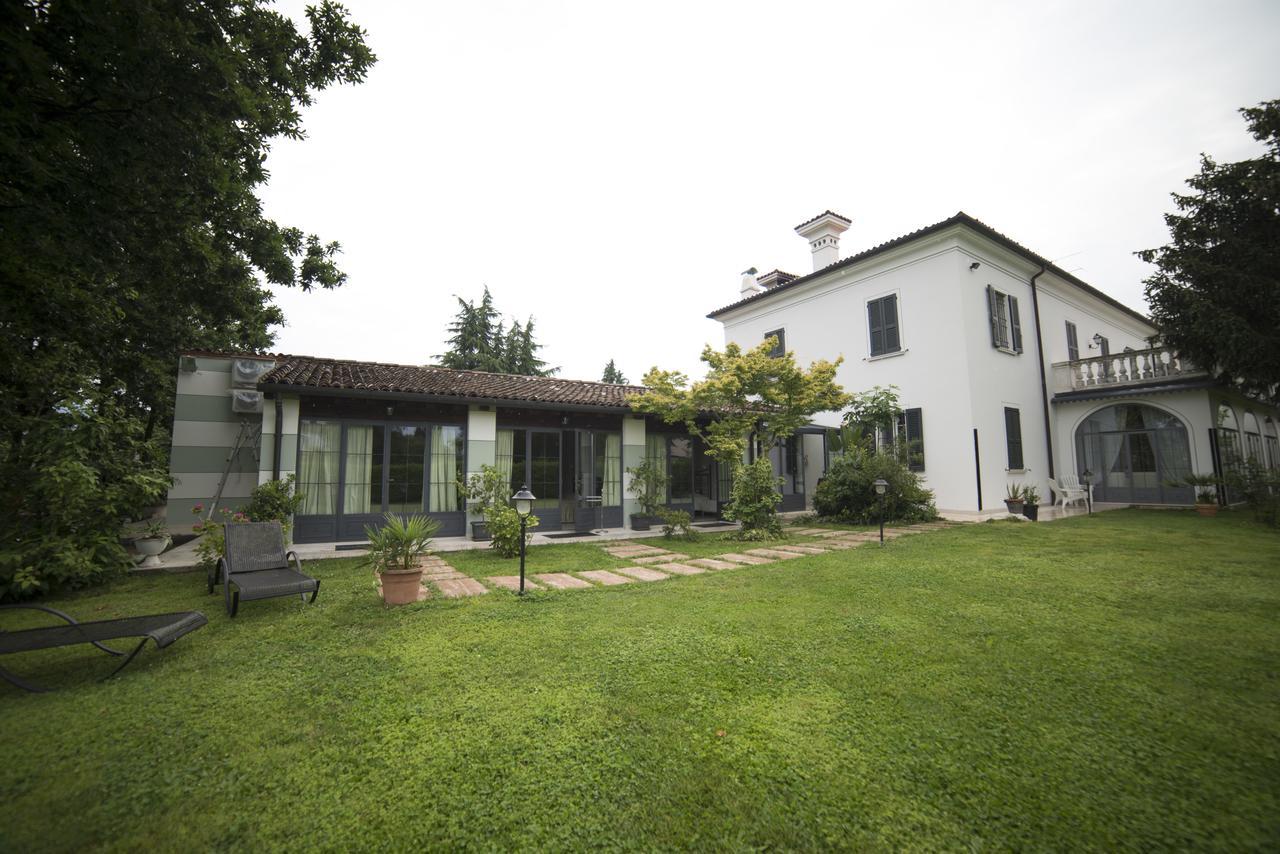 Villa Franca In Franciacorta Passirano Exterior photo