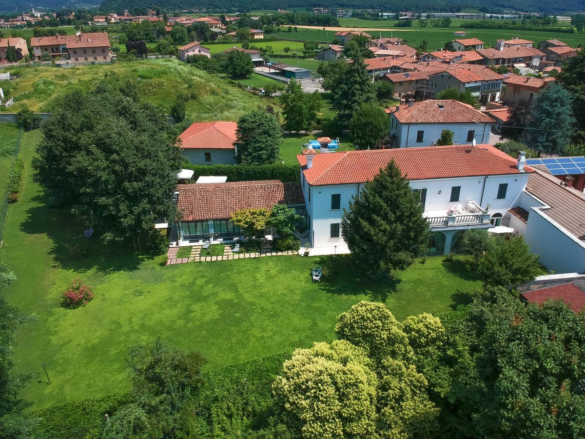 Villa Franca In Franciacorta Passirano Exterior photo