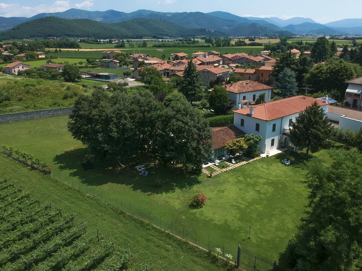 Villa Franca In Franciacorta Passirano Exterior photo